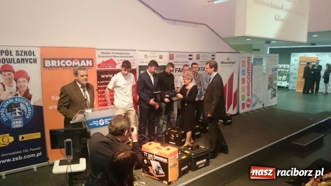 Zdjęcie w galerii na portalu naszraciborz.pl: Sukces raciborskiej Budowlanki. Trzecie miejsce w Turnieju Złota Kielnia wiadomości z regionu