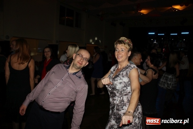 Zdjęcie w galerii na portalu naszraciborz.pl: Krzanowickie pogrzebanie basa wiadomości z regionu