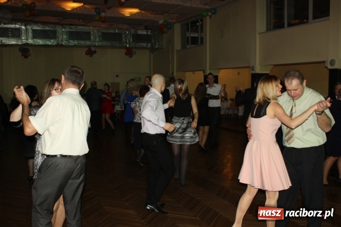 Zdjęcie w galerii na portalu naszraciborz.pl: Krzanowickie pogrzebanie basa wiadomości z regionu