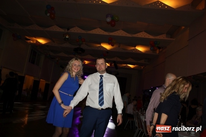 Zdjęcie w galerii na portalu naszraciborz.pl: Krzanowickie pogrzebanie basa wiadomości z regionu