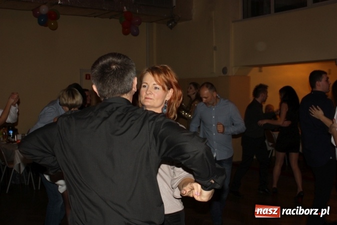 Zdjęcie w galerii na portalu naszraciborz.pl: Krzanowickie pogrzebanie basa wiadomości z regionu