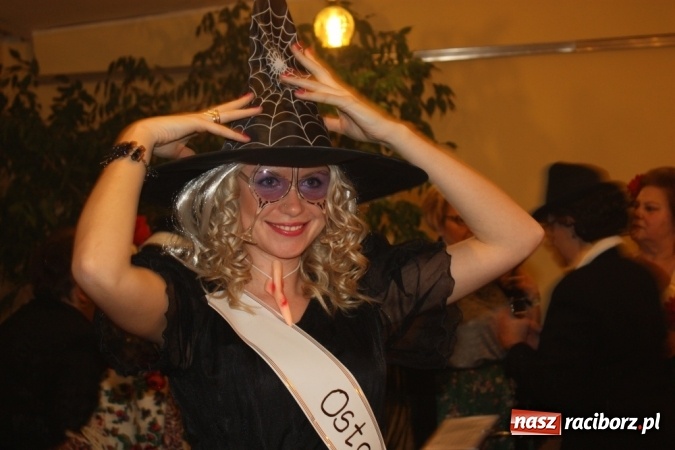 Zdjęcie w galerii na portalu naszraciborz.pl: Krzanowickie pogrzebanie basa wiadomości z regionu