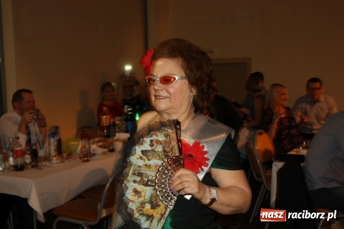 Zdjęcie w galerii na portalu naszraciborz.pl: Krzanowickie pogrzebanie basa wiadomości z regionu