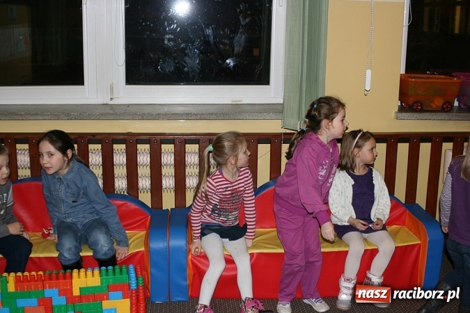 Zdjęcie w galerii na portalu naszraciborz.pl: Szkoła Podstawowa nr 18 zaprosiła przedszkolaków do pierwszej klasy wiadomości z regionu