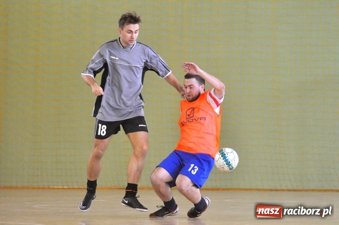Zdjęcie w galerii na portalu naszraciborz.pl: Banda Troli najlepsza w turnieju drużyn amatorskich wiadomości z regionu