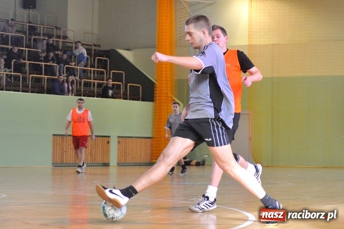 Zdjęcie w galerii na portalu naszraciborz.pl: Banda Troli najlepsza w turnieju drużyn amatorskich wiadomości z regionu