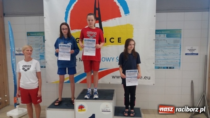 Zdjęcie w galerii na portalu naszraciborz.pl: Pływanie. III runda ligi 12-latków. Dobre starty raciborzan wiadomości z regionu