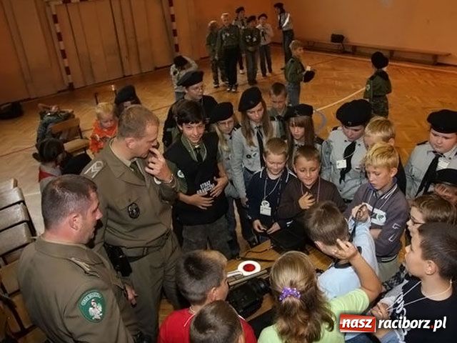 Zdjęcie w galerii na portalu naszraciborz.pl: I Zlot Hufca Ziemi Raciborskiej zakończony wiadomości z regionu