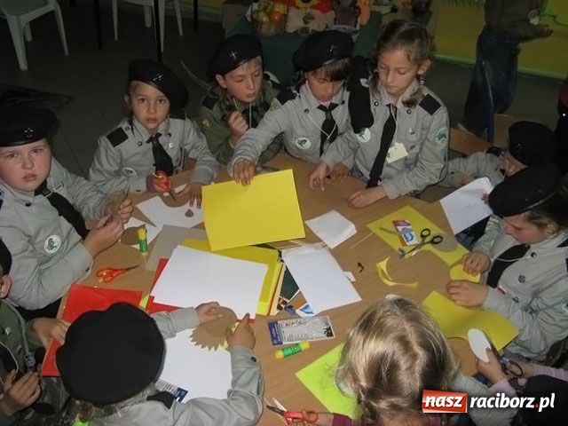 Zdjęcie w galerii na portalu naszraciborz.pl: I Zlot Hufca Ziemi Raciborskiej zakończony wiadomości z regionu