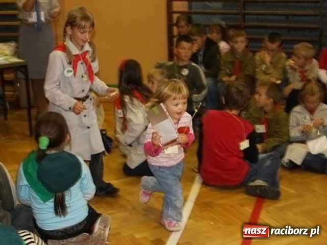 Zdjęcie w galerii na portalu naszraciborz.pl: I Zlot Hufca Ziemi Raciborskiej zakończony wiadomości z regionu