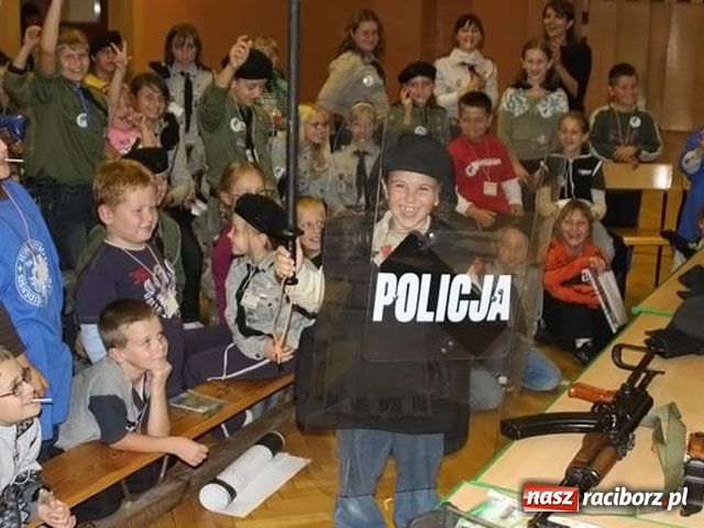 Zdjęcie w galerii na portalu naszraciborz.pl: I Zlot Hufca Ziemi Raciborskiej zakończony wiadomości z regionu