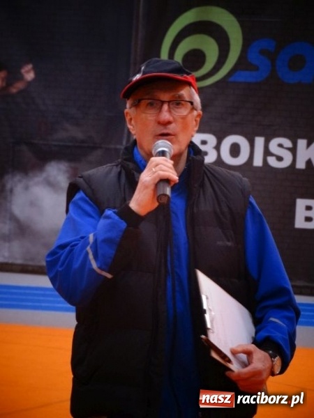 Zdjęcie w galerii na portalu naszraciborz.pl: Pierwsze lekkoatletyczne halowe mistrzostwa Śląska w ZSOMS wiadomości z regionu