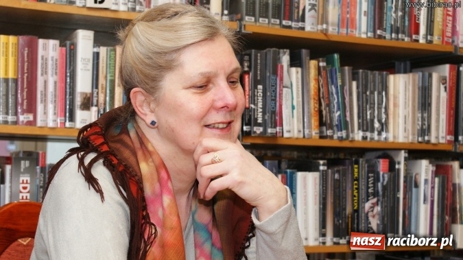 Zdjęcie w galerii na portalu naszraciborz.pl: Czytelnicy nagrodzeni w Plebiscycie na Książkę Roku 2015  wiadomości z regionu