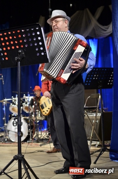 Zdjęcie w galerii na portalu naszraciborz.pl: Muzyczne ostatki w Strzesze  wiadomości z regionu
