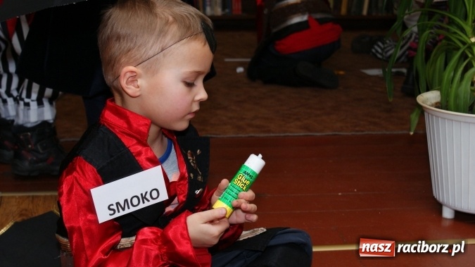 Zdjęcie w galerii na portalu naszraciborz.pl: Ahoj, ku nowej przygodzie, czyli Nocka w bibliotece w Markowicach wiadomości z regionu