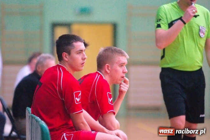 Zdjęcie w galerii na portalu naszraciborz.pl: Dreszczowiec w decydującym starciu. Galactik Football awansował, IC Team musi zadowolić się barażem wiadomości z regionu