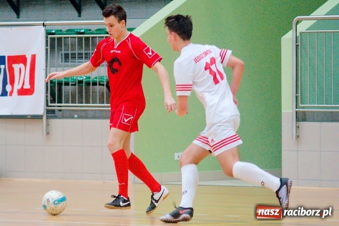 Zdjęcie w galerii na portalu naszraciborz.pl: Dreszczowiec w decydującym starciu. Galactik Football awansował, IC Team musi zadowolić się barażem wiadomości z regionu