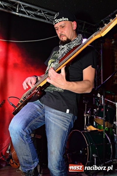 Zdjęcie w galerii na portalu naszraciborz.pl: Koncert zespołu Blend w Pasji w Pietrowicach Wielkich wiadomości z regionu