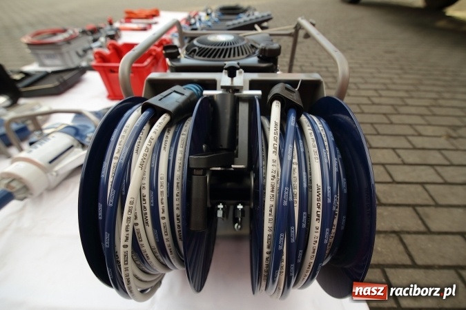 Zdjęcie w galerii na portalu naszraciborz.pl: Zobacz, o jaki sprzęt wzbogacili się raciborscy strażacy w ubiegłym roku  wiadomości z regionu