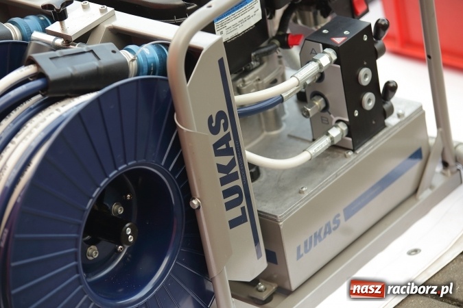 Zdjęcie w galerii na portalu naszraciborz.pl: Zobacz, o jaki sprzęt wzbogacili się raciborscy strażacy w ubiegłym roku  wiadomości z regionu