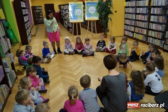 Zdjęcie w galerii na portalu naszraciborz.pl: O bezpieczeństwie w sieci w bibliotece w Nędzy  wiadomości z regionu