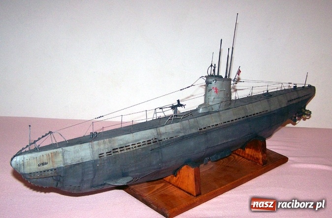 Zdjęcie w galerii na portalu naszraciborz.pl: Modele U-Bootów jeszcze w lutym na zamku  wiadomości z regionu