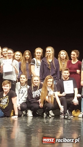 Zdjęcie w galerii na portalu naszraciborz.pl: SKAZA zn&oacute;w na podium wiadomości z regionu