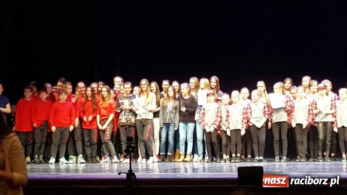 Zdjęcie w galerii na portalu naszraciborz.pl: SKAZA zn&oacute;w na podium wiadomości z regionu