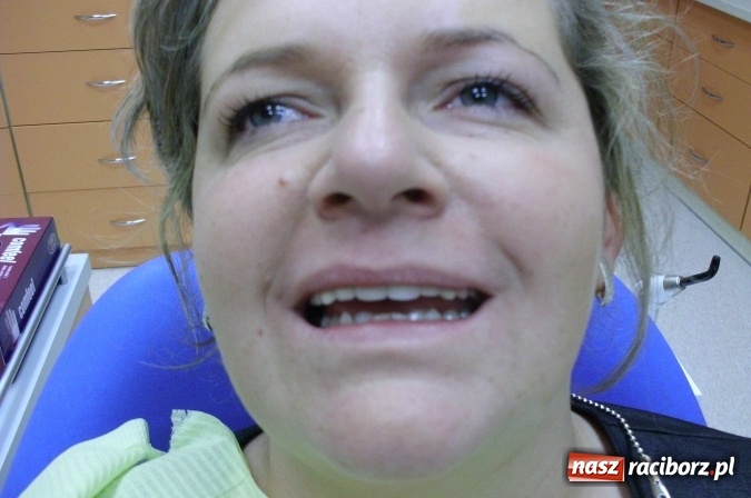 Zdjęcie w galerii na portalu naszraciborz.pl: Uśmiech Twoją wizytówką - zadbaj o niego w gabinetach ART-DENT wiadomości z regionu