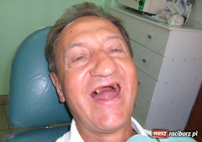 Zdjęcie w galerii na portalu naszraciborz.pl: Uśmiech Twoją wizytówką - zadbaj o niego w gabinetach ART-DENT wiadomości z regionu