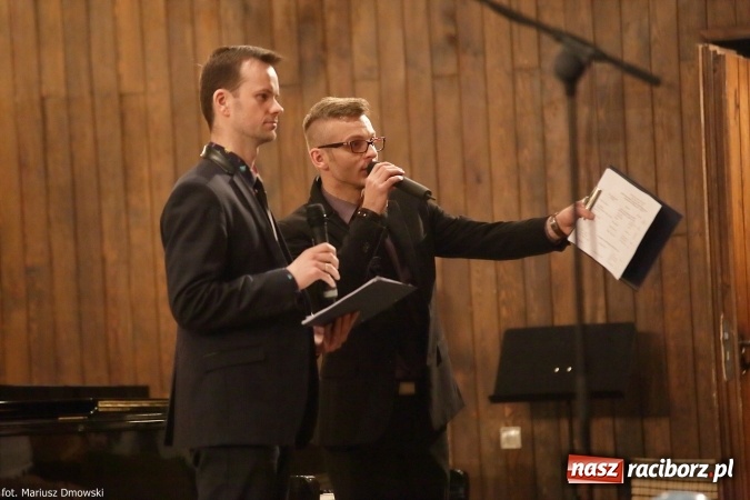 Zdjęcie w galerii na portalu naszraciborz.pl: Zimowy Koncert Karnawałowy w szkole muzycznej wiadomości z regionu