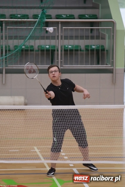 Zdjęcie w galerii na portalu naszraciborz.pl: II Turniej Badmintona Szkół Ponadgimnazjalnych - pierwsze miejsca zagarnięte przez ZSOMS wiadomości z regionu