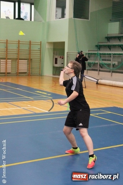 Zdjęcie w galerii na portalu naszraciborz.pl: II Turniej Badmintona Szkół Ponadgimnazjalnych - pierwsze miejsca zagarnięte przez ZSOMS wiadomości z regionu