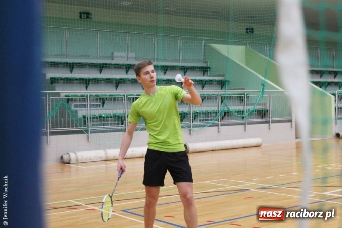 Zdjęcie w galerii na portalu naszraciborz.pl: II Turniej Badmintona Szkół Ponadgimnazjalnych - pierwsze miejsca zagarnięte przez ZSOMS wiadomości z regionu