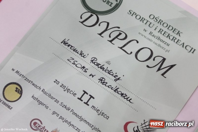 Zdjęcie w galerii na portalu naszraciborz.pl: II Turniej Badmintona Szkół Ponadgimnazjalnych - pierwsze miejsca zagarnięte przez ZSOMS wiadomości z regionu