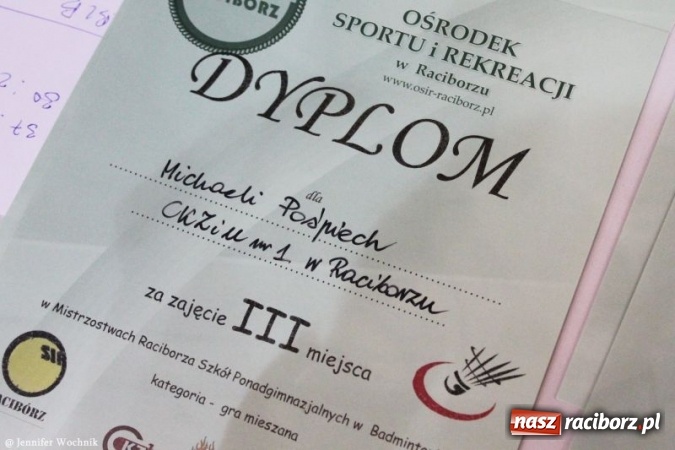 Zdjęcie w galerii na portalu naszraciborz.pl: II Turniej Badmintona Szkół Ponadgimnazjalnych - pierwsze miejsca zagarnięte przez ZSOMS wiadomości z regionu