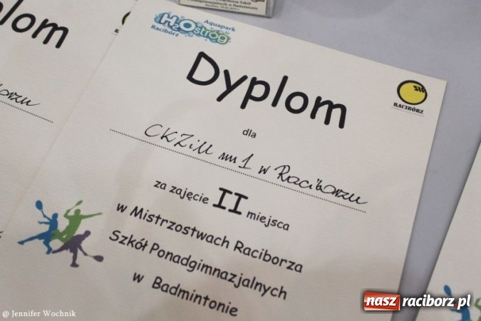 Zdjęcie w galerii na portalu naszraciborz.pl: II Turniej Badmintona Szkół Ponadgimnazjalnych - pierwsze miejsca zagarnięte przez ZSOMS wiadomości z regionu