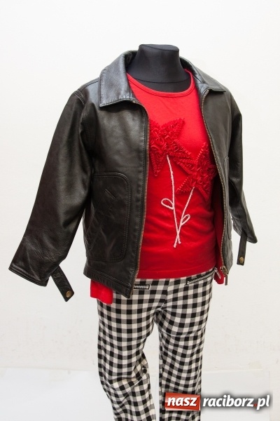 Zdjęcie w galerii na portalu naszraciborz.pl: Zabierz swojego Walentego na nocne szperanie… poszperaj z nim w Robanie! wiadomości z regionu