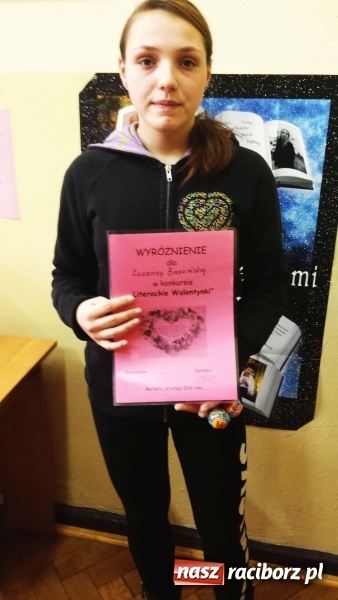 Zdjęcie w galerii na portalu naszraciborz.pl: Literackie Walentynki w bibliotece  wiadomości z regionu