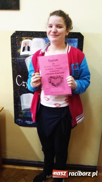 Zdjęcie w galerii na portalu naszraciborz.pl: Literackie Walentynki w bibliotece  wiadomości z regionu