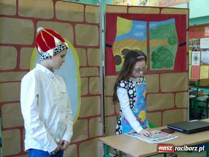 Zdjęcie w galerii na portalu naszraciborz.pl: Najstarsze przedszkolaki znów w progach SP18 wiadomości z regionu