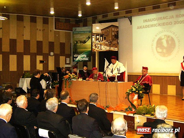 Zdjęcie w galerii na portalu naszraciborz.pl: Rok akademicki zainaugurowany wiadomości z regionu