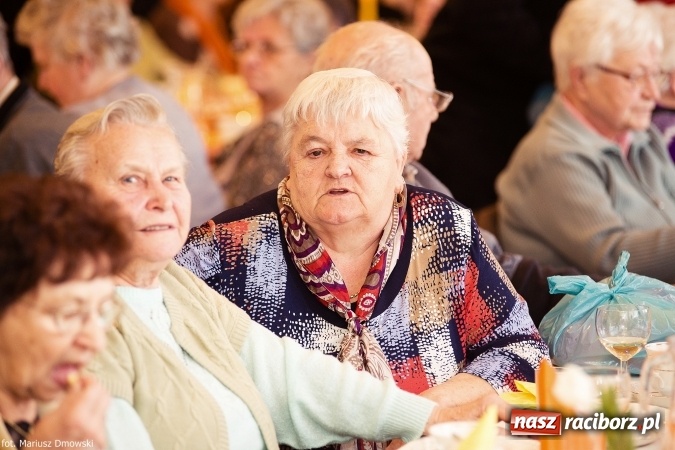 Zdjęcie w galerii na portalu naszraciborz.pl: W Raszczycach obchodzono Światowy Dzień Chorego i Seniora wiadomości z regionu