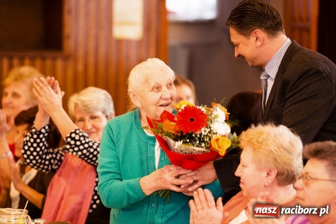 Zdjęcie w galerii na portalu naszraciborz.pl: W Raszczycach obchodzono Światowy Dzień Chorego i Seniora wiadomości z regionu