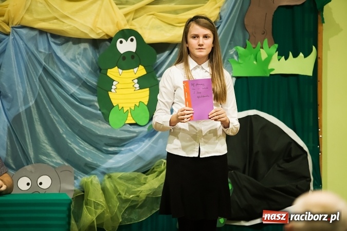 Zdjęcie w galerii na portalu naszraciborz.pl: Dzień książki dla Afryki w Borucinie wiadomości z regionu