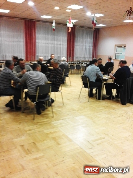 Zdjęcie w galerii na portalu naszraciborz.pl: W Bojanowie rozegrano Turniej Skata o Puchar Zarządu Ochotniczej Straży Pożarnej wiadomości z regionu