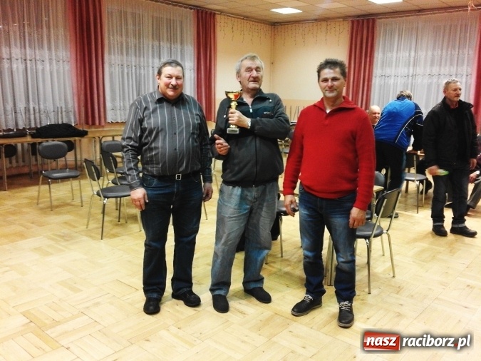 Zdjęcie w galerii na portalu naszraciborz.pl: W Bojanowie rozegrano Turniej Skata o Puchar Zarządu Ochotniczej Straży Pożarnej wiadomości z regionu