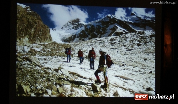 Zdjęcie w galerii na portalu naszraciborz.pl: Sukces jest jak góra lodowa - zdobywczyni Korony Ziemi w bibliotece wiadomości z regionu
