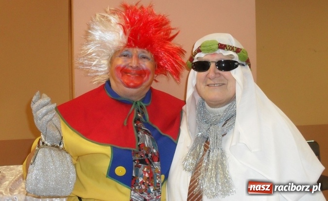 Zdjęcie w galerii na portalu naszraciborz.pl: Bajkowe party na babskim combrze w Nędzy wiadomości z regionu