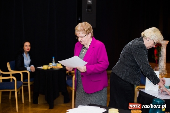 Zdjęcie w galerii na portalu naszraciborz.pl: 25. Powiatowy Konkurs Recytatorski Tw&oacute;rczości Adama Mickiewicza i Josepha von Eichendorffa wiadomości z regionu